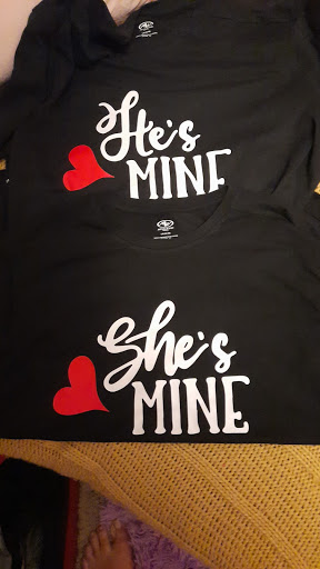 Custom T-shirt Store «Creative Graphics Inc.», reviews and photos, 620 Taylor Station Rd, Gahanna, OH 43230, USA