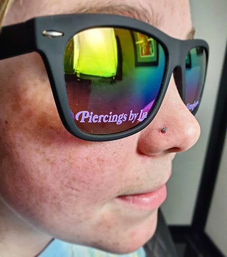 Explore mother and daughter matching tattoos ideas, creative tattoo ideas in Addison, available at Cat Tattoo