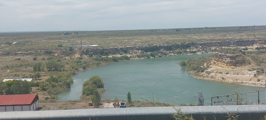 Central Hidroeléctrica Casa de Piedra