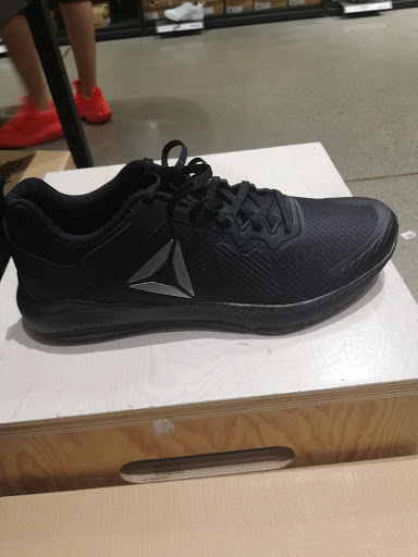 Shoe Store «Reebok Outlet», reviews and photos, 1 Outlet Blvd #500, Wrentham, MA 02093, USA