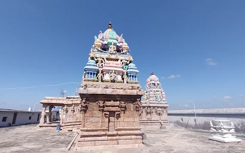 Vattamalai Muthukumarasamay Temple image