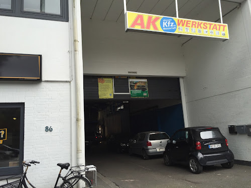 AK-Kfz Werkstatt à Hamburg