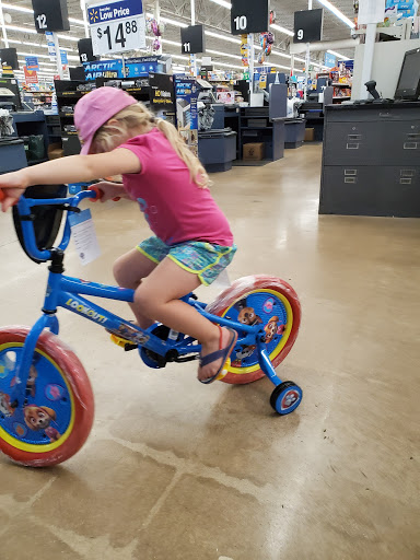 Shopping Mall «Southern Hills Shopping Ctr», reviews and photos, 1307 Southern Hills Center, West Plains, MO 65775, USA