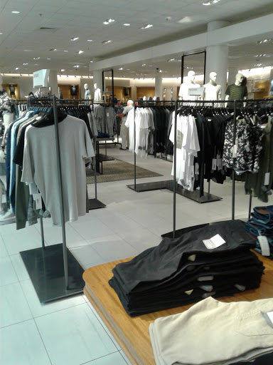 Department Store «Nordstrom at the Americana at Brand», reviews and photos, 102 Caruso Ave, Glendale, CA 91210, USA