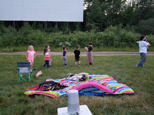 Drive-in Movie Theater «Leicester Triple Drive-In Theatre», reviews and photos, 1675 Main St, Leicester, MA 01524, USA