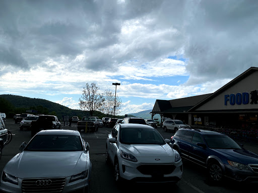 Grocery Store «Food Lion», reviews and photos, 3555 Tynecastle Hwy, Banner Elk, NC 28604, USA