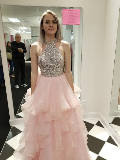 Formal Wear Store «Bella Boutique», reviews and photos, 7240 Kingston Pike #208, Knoxville, TN 37919, USA