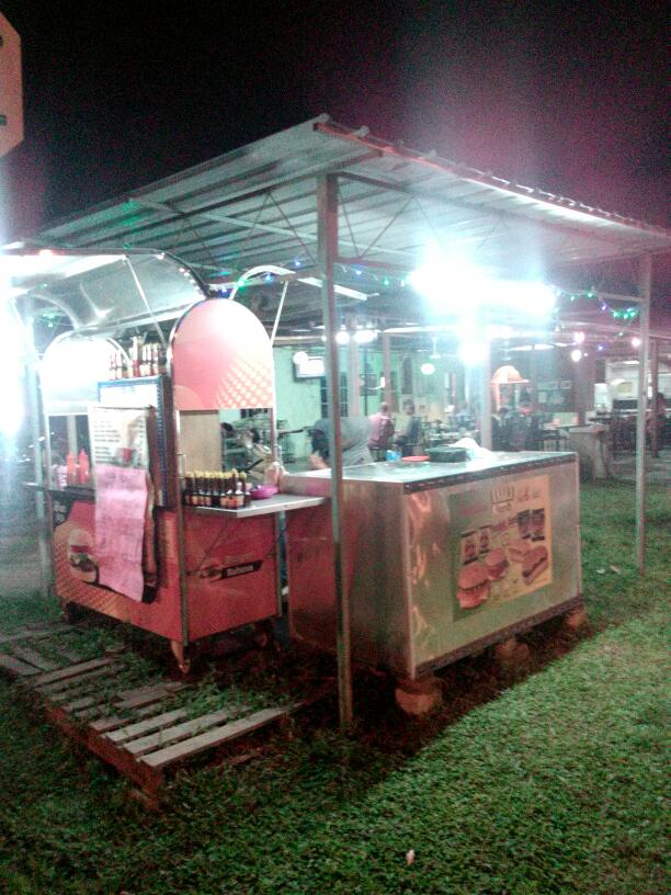 Kedai Runcit Aman Indah