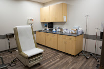 Piedmont Urgent Care - Photo 6 - Car repair in Sandy Springs, GA, Sandy Springs