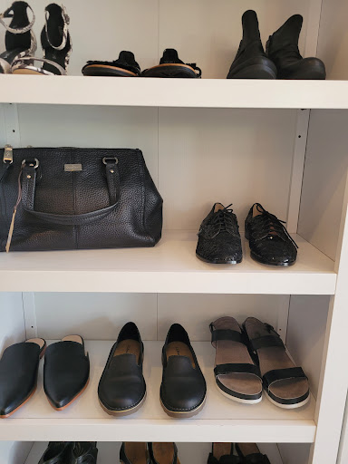 Consignment Shop «re•volve», reviews and photos, 103 SW 2nd St, Corvallis, OR 97333, USA