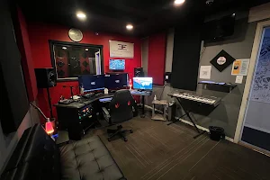 Enviyon Recording Studios image