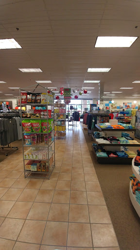 Department Store «Bealls Store», reviews and photos, 7365 52nd Pl E, Bradenton, FL 34203, USA