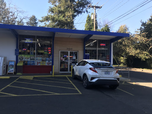 Roswell Market, 8929 SE 42nd Ave, Milwaukie, OR 97222, USA, 