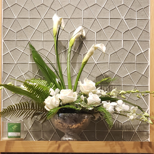 Florist «Dino Designs of Baltimore», reviews and photos, 330 N Charles St, Baltimore, MD 21201, USA