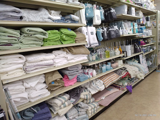 Home Goods Store «Christmas Tree Shops», reviews and photos, 46 Springer Dr, Bangor, ME 04401, USA