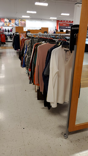 Department Store «T.J. Maxx», reviews and photos, 3753 Lapeer Rd, Flint, MI 48503, USA