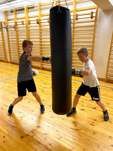 Клуб бокса Weekly Boxing Club