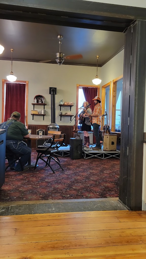 The Public House 59442