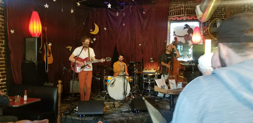 Restaurant «Laurelthirst Public House», reviews and photos, 2958 NE Glisan St, Portland, OR 97232, USA