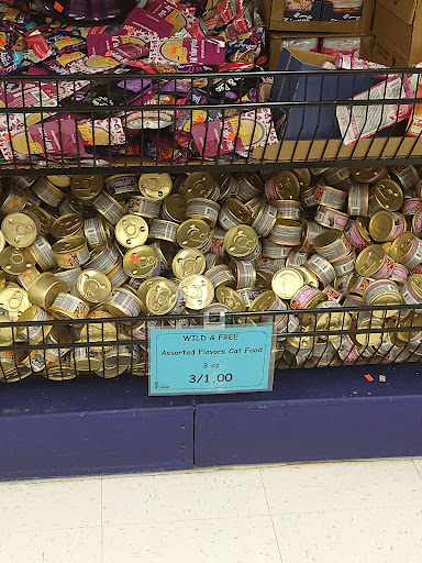 Grocery Store «Sharp Shopper Grocery Outlet», reviews and photos, 802 Berryville Ave, Winchester, VA 22601, USA