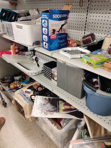 Thrift Store «Goodwill Store & Donation Center», reviews and photos