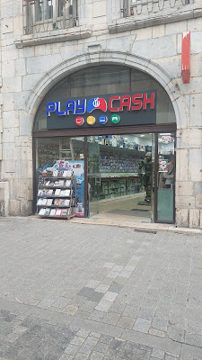 Play cash à Besançon