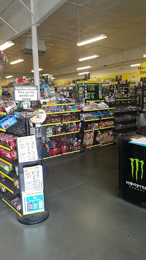 Discount Store «Dollar General», reviews and photos, 504 E Howard Ave, Pixley, CA 93256, USA