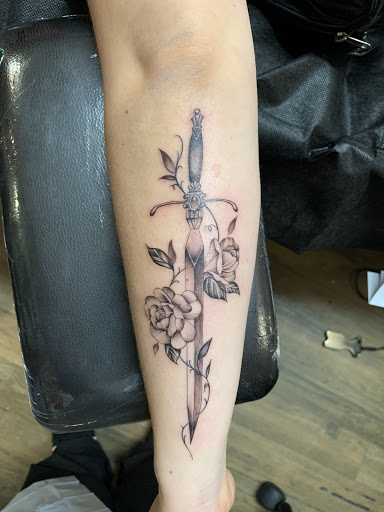 Tattoo Shop «Artifacts Ink Studio», reviews and photos, 8631 Sierra Ave, Fontana, CA 92335, USA