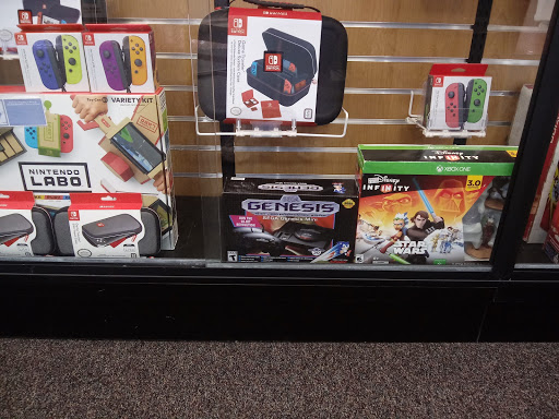 Appliance Store «P.C. Richard & Son», reviews and photos, 3440 Berlin Turnpike, Newington, CT 06111, USA