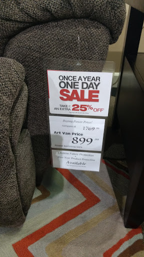 Furniture Store «Art Van Furniture - Waterford», reviews and photos, 5053 Dixie Hwy, Waterford Twp, MI 48329, USA