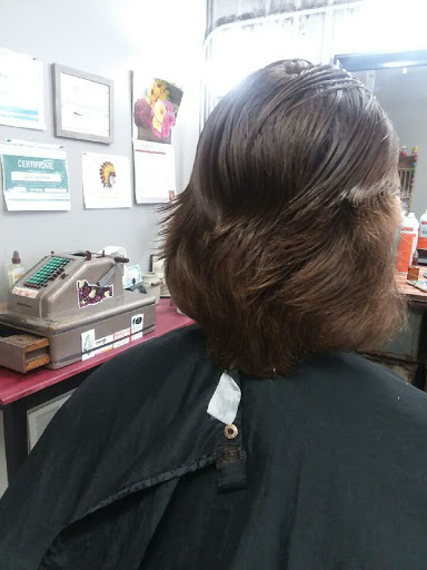 Barber Shop «Essex Barber Shop», reviews and photos, 38c Park St, Essex Junction, VT 05452, USA