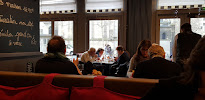 Atmosphère du Restaurant français Brasserie Le Gaulois à Reims - n°17