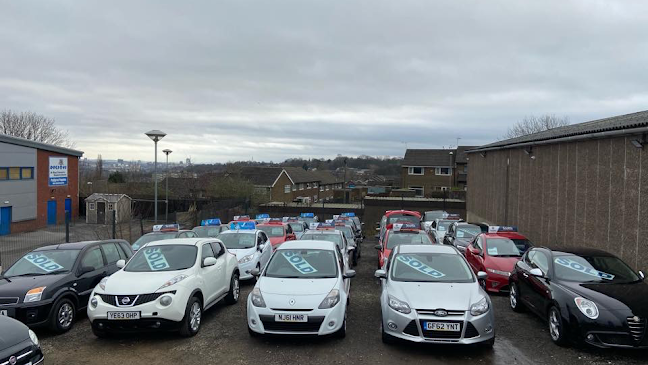 Reviews of Scott's of Leeds Car Sales, MOT & Service Centre in Leeds - Car dealer