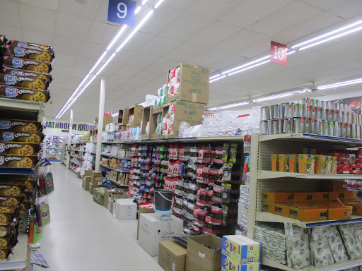 Dollar Store «King Dollar», reviews and photos, 707 E Davis St, Conroe, TX 77301, USA