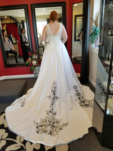 Bridal Shop «Blushing Bride», reviews and photos, 215 Newbury St # 207, Peabody, MA 01960, USA