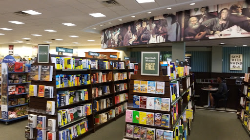 Book Store «Barnes & Noble», reviews and photos, 1251 US-31, Greenwood, IN 46142, USA