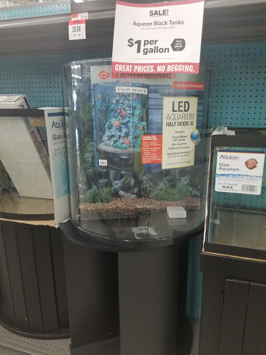 Pet Supply Store «Pet Supplies Plus», reviews and photos, 702 W Northland Ave, Appleton, WI 54914, USA