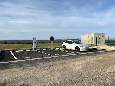 IECharge Station de recharge à Mailly-le-Château