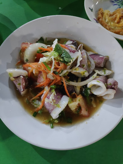 Salam Steamboat Cafe & Hot Foods Rasa Asli Masakan Thai