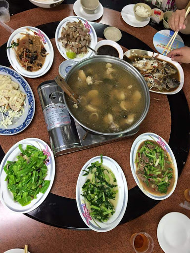 高雄市美濃區美食 炒翻天熱炒 原位於美濃加油站旁現在搬到萊爾富對面 網友評價 菜單 推薦餐點 食記 外送優惠