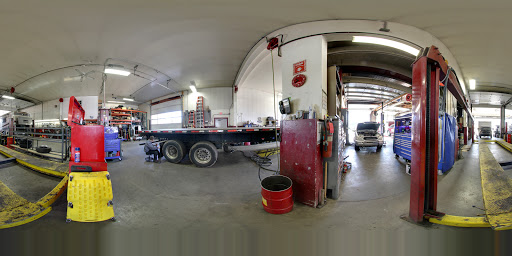 Auto Repair Shop «Ultimate Auto, Truck & Equipment», reviews and photos, 551 Main St, Cromwell, CT 06416, USA