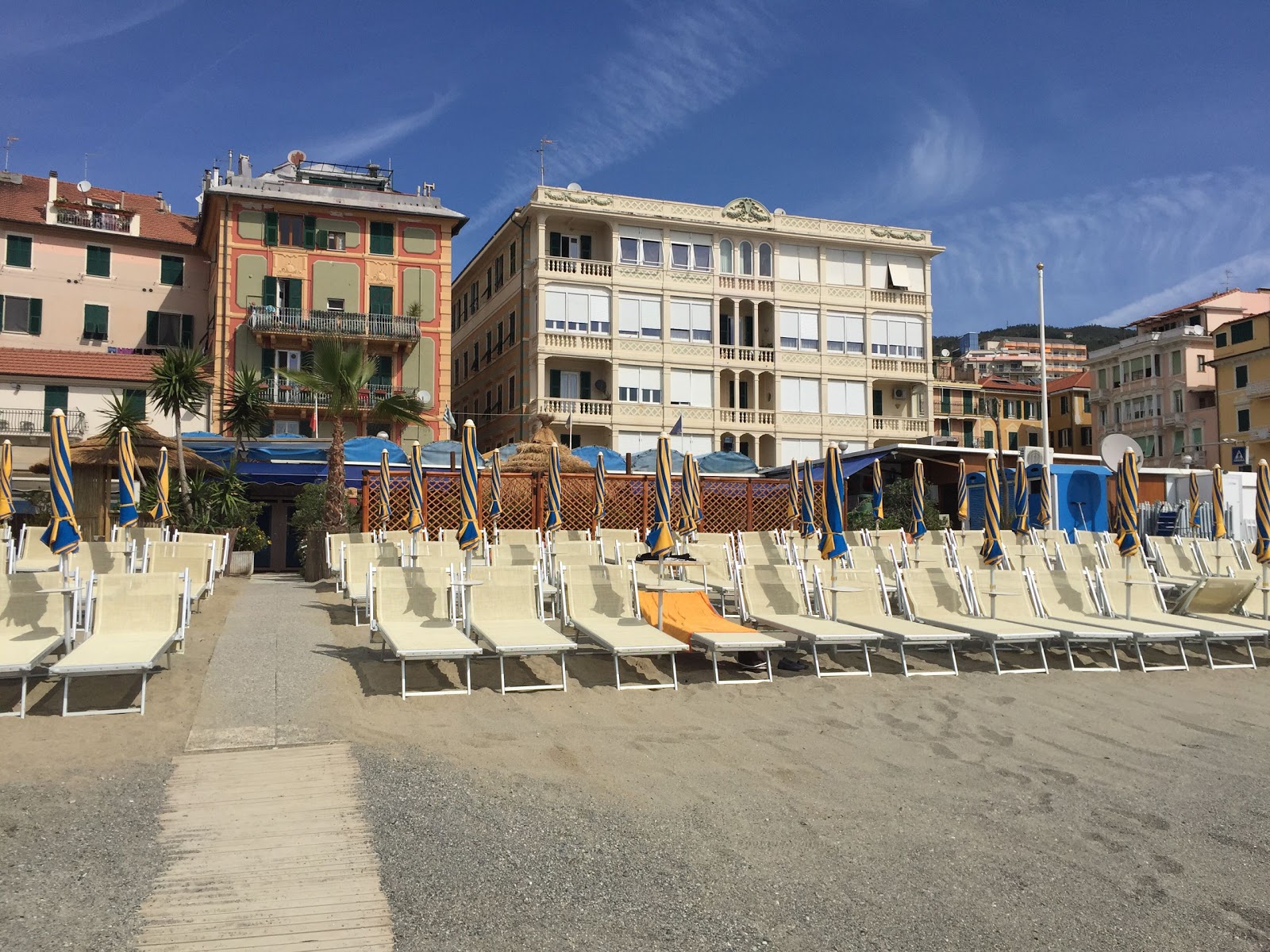 Photo de Spiaggia Santa Caterina et le règlement