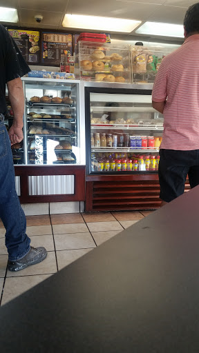 Donut Shop «Yum Yum Donuts», reviews and photos, 4351 Maine Ave, Baldwin Park, CA 91706, USA