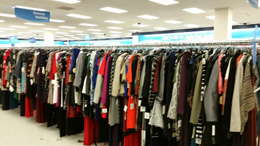 Clothing Store «Ross Dress for Less», reviews and photos, 3500 East-West Hwy, Hyattsville, MD 20782, USA