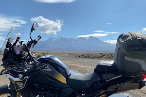 New Zealand Motorcycle Rentals and Tours