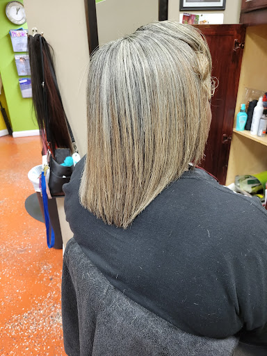 Beauty Salon «Beautiful Blessings Beauty & Barber Salon», reviews and photos, 2828 Doctor M.L.K. Jr Blvd, Anderson, IN 46016, USA