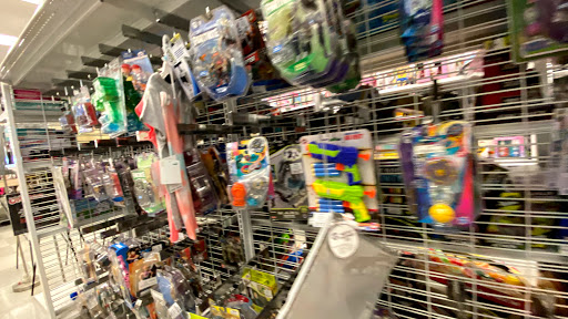 Clothing Store «Ross Dress for Less», reviews and photos, 3300 S Glenstone Ave, Springfield, MO 65804, USA