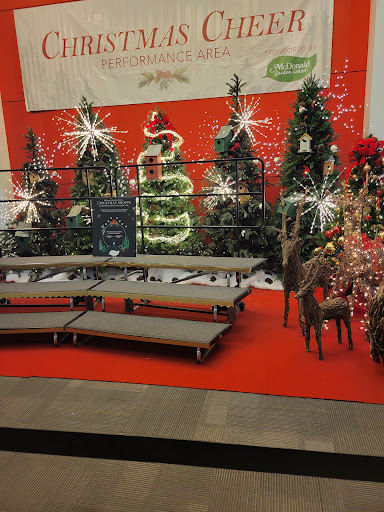 Shopping Mall «Pembroke Mall Virginia Beach», reviews and photos, 4554 Virginia Beach Blvd, Virginia Beach, VA 23462, USA