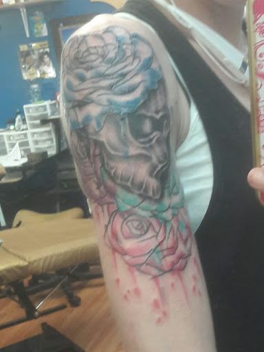 Tattoo Shop «Mean Ink Tattoo», reviews and photos, 35128 W Michigan Ave, Wayne, MI 48184, USA