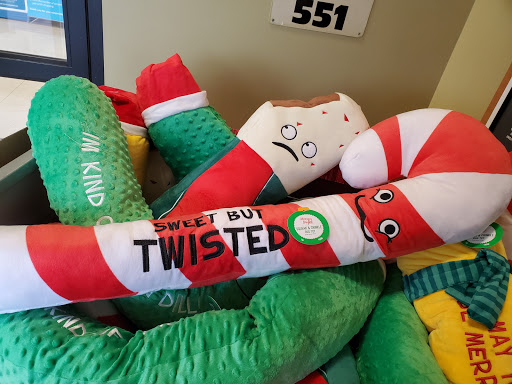 Pet Supply Store «PetSmart», reviews and photos, 1705 N Bechtle Ave, Springfield, OH 45504, USA